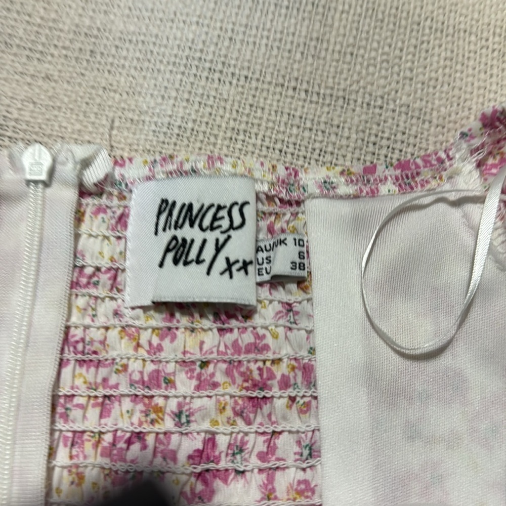 Princess Polly NWOT Romantic Flower Pattern Ruched Dress - Picture 6 of 15